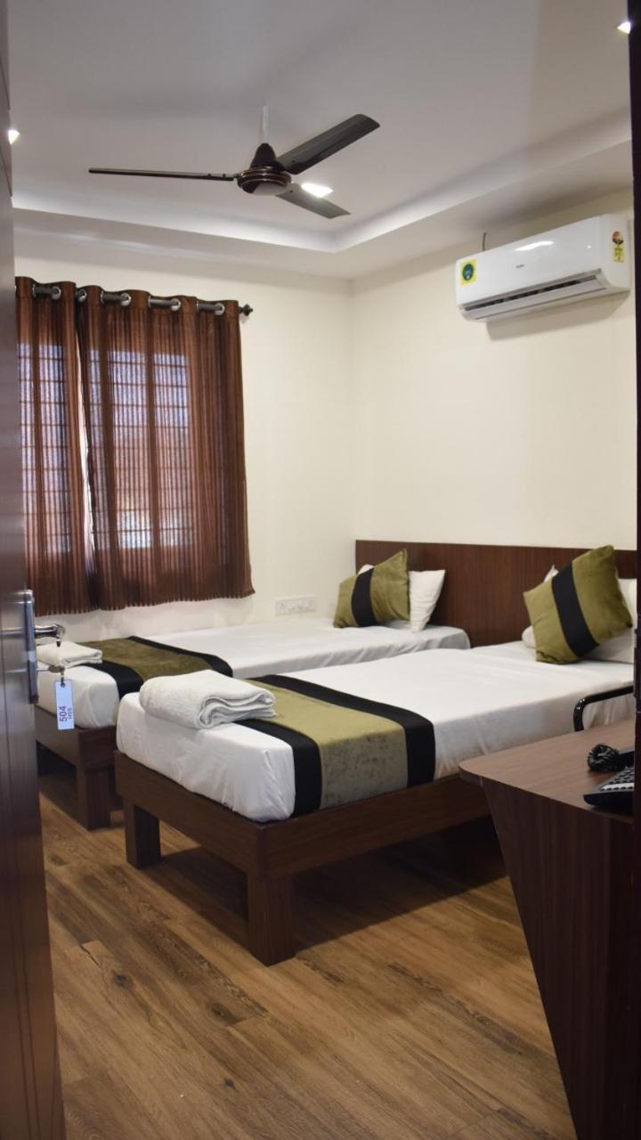 Symphony Suites Bangalore Exterior photo
